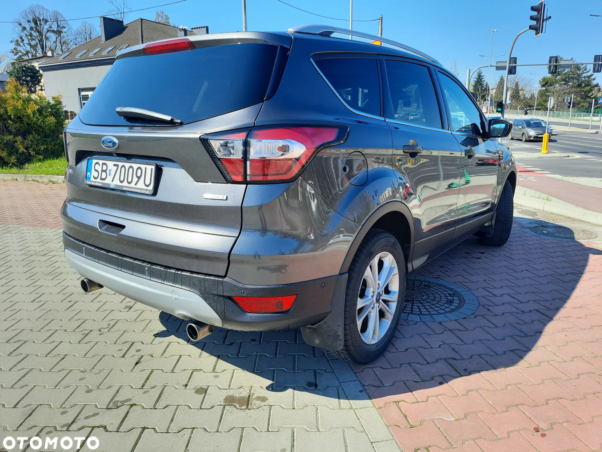 Ford Kuga 1.5 EcoBoost FWD Titanium ASS GPF - 8