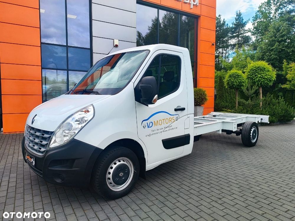 Renault Master - 1