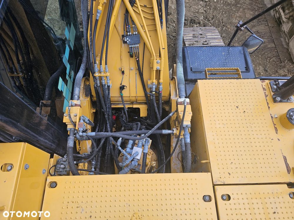 Caterpillar 324EL - 13