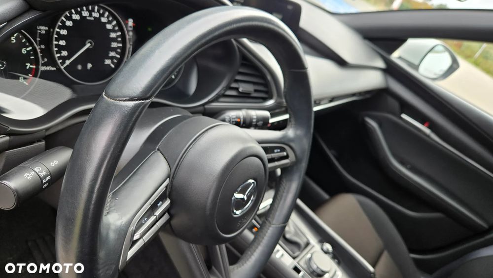 Mazda 3 - 12