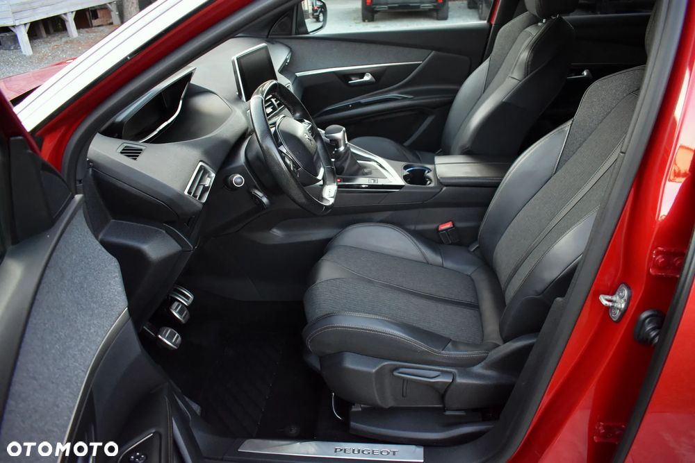 Peugeot 3008 BlueHDi 130 Stop & Start Allure - 22
