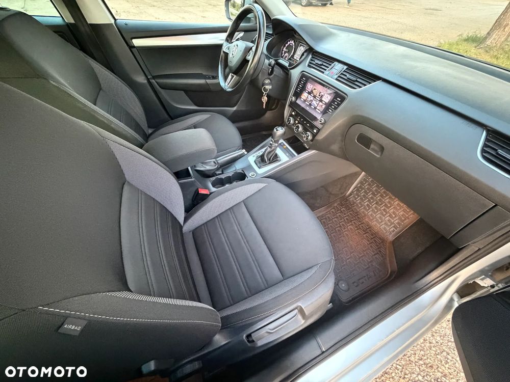 Skoda Octavia - 21