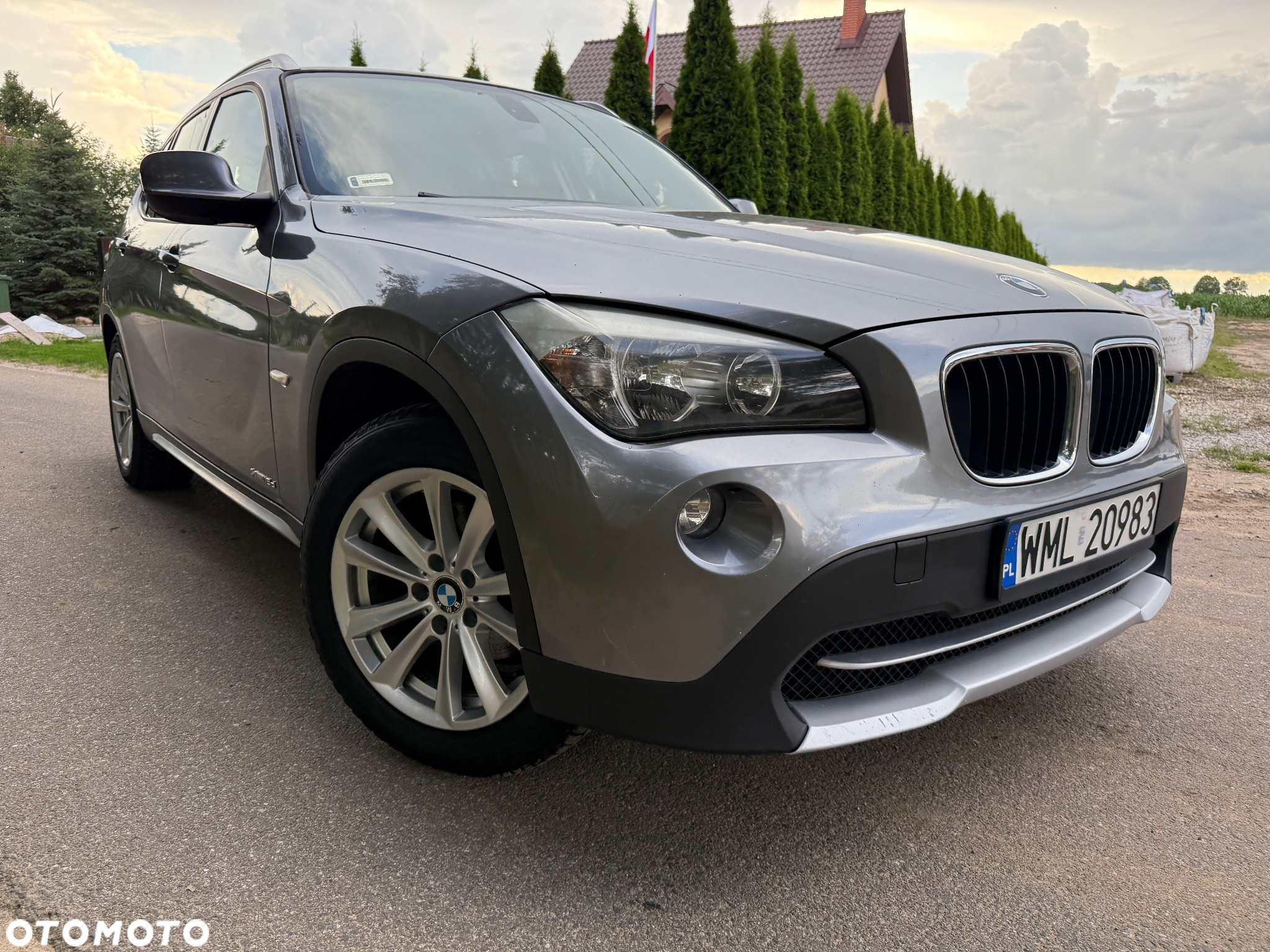 BMW X1 xDrive18d - 13