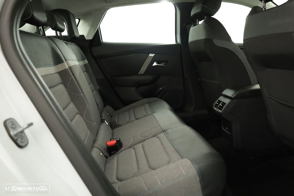 Citroën C4 1.2 PureTech Plus EAT8 - 20
