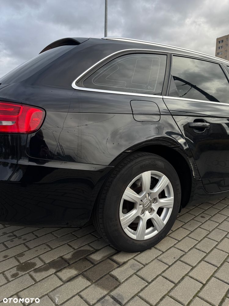 Audi A4 Avant - 6
