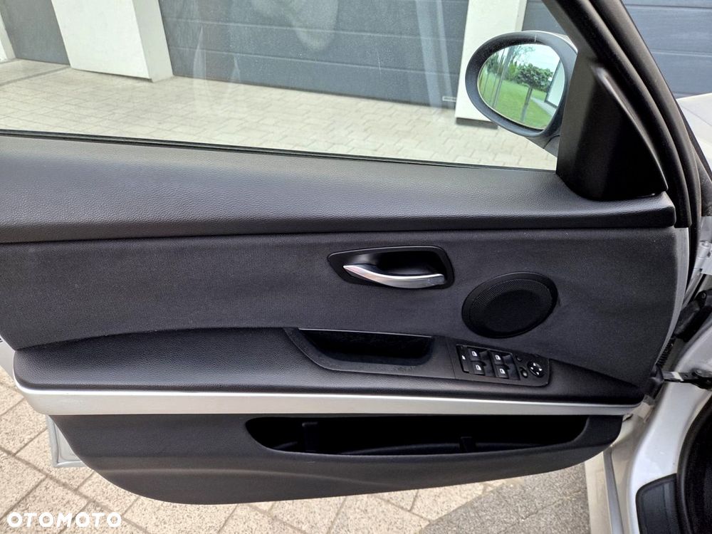 BMW Seria 3 - 27