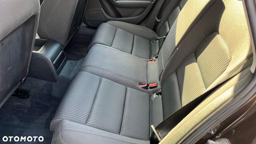 Audi A4 Avant - 14
