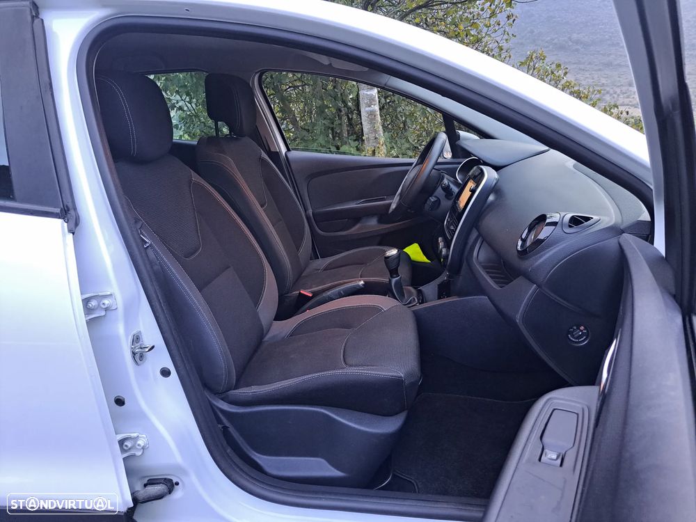 Renault Clio 1.5 dCi Zen - 14