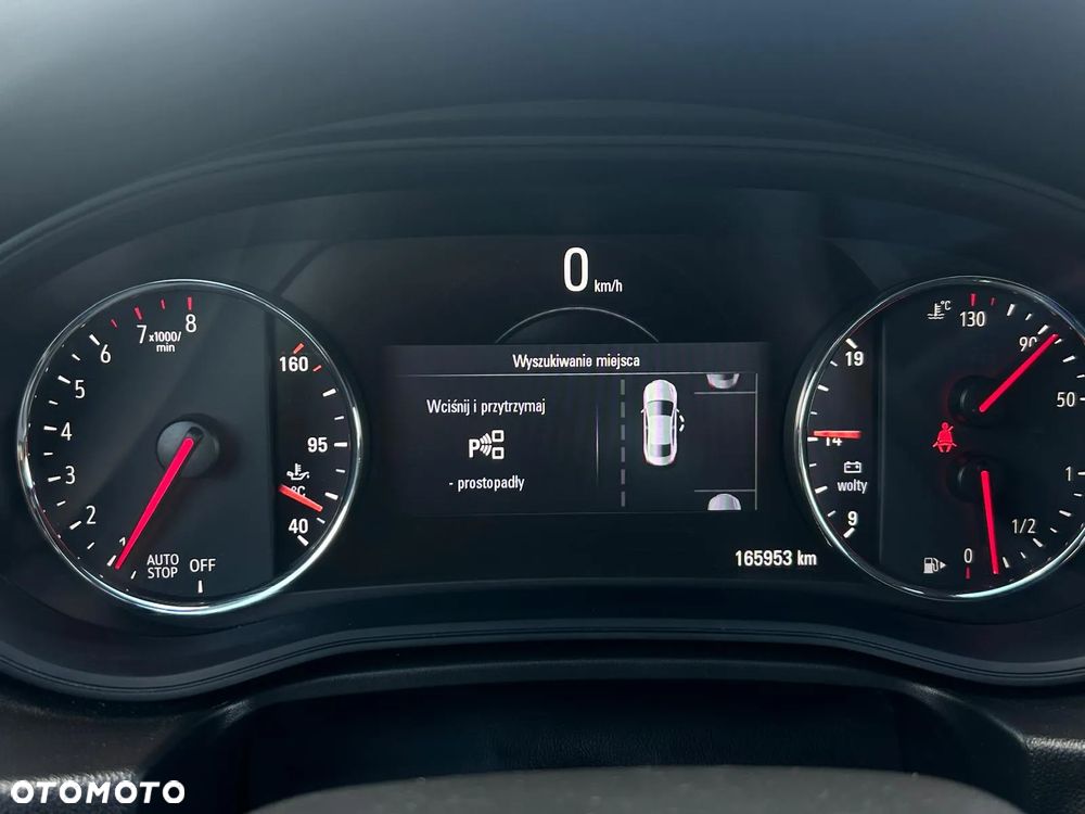 Opel Insignia - 38