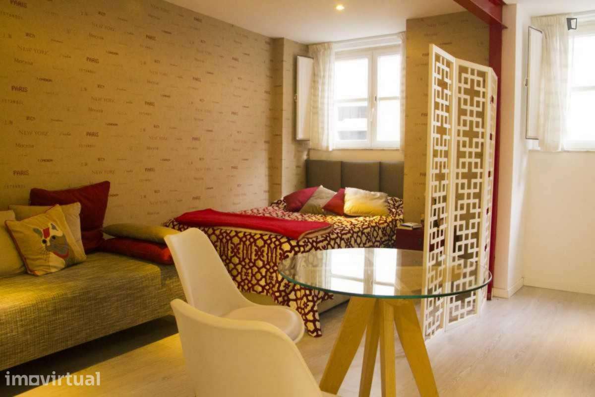 Estúdio - localizado em Castelo Lisbon - Grande imagem: 2/10