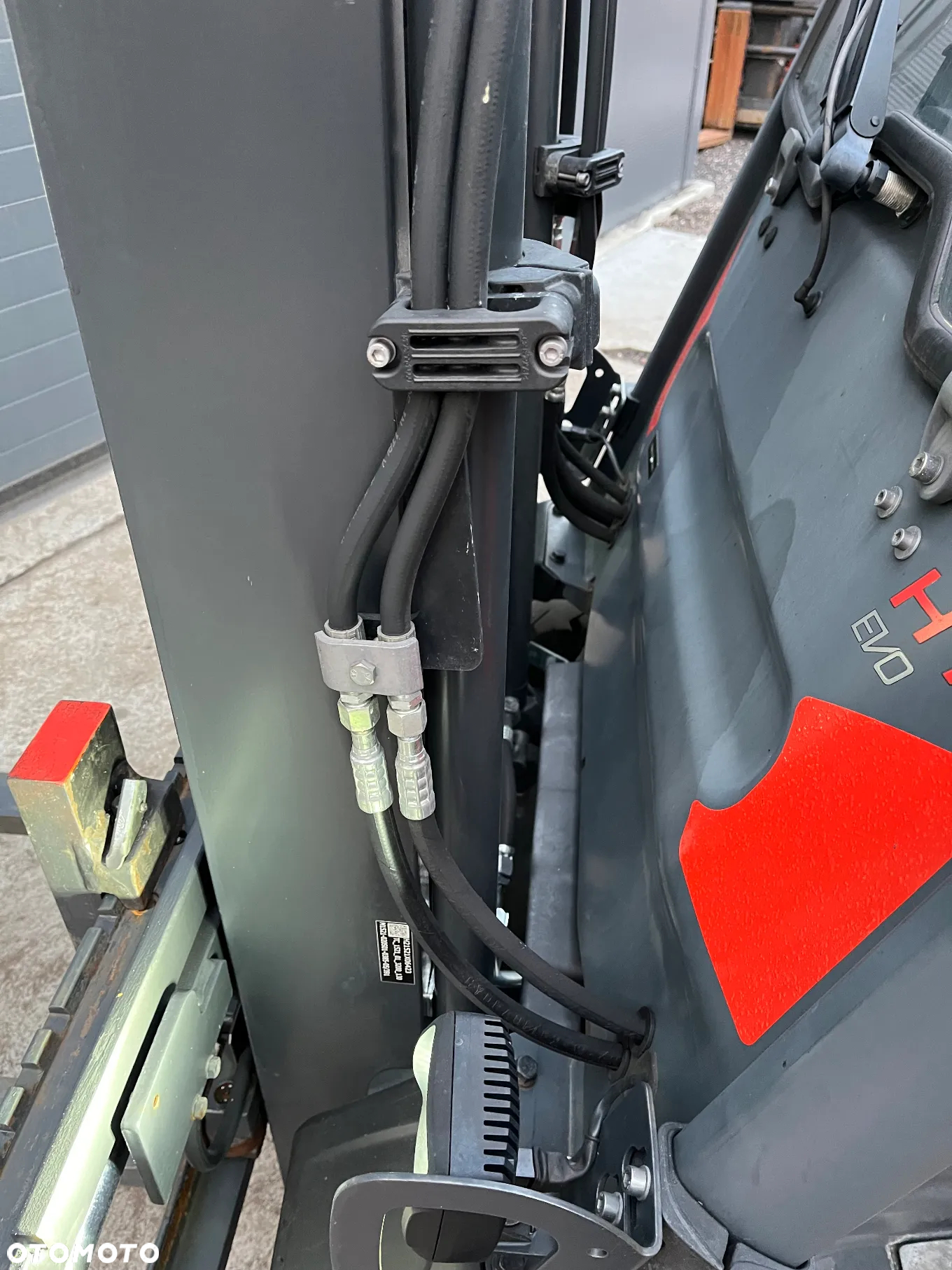 Linde H16-T Gaz LPG, Pełna kabina, Przesuw boczny, maszt Standard - 34
