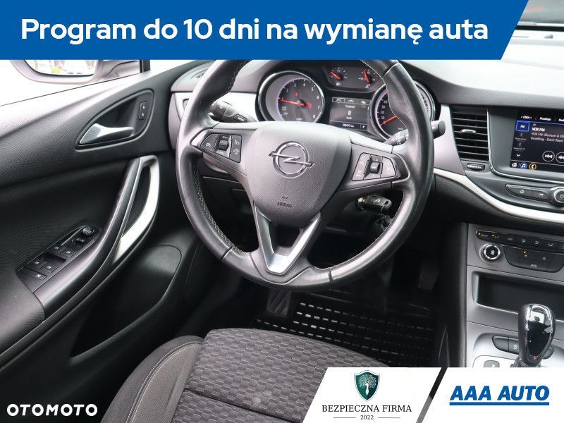 Opel Astra - 9