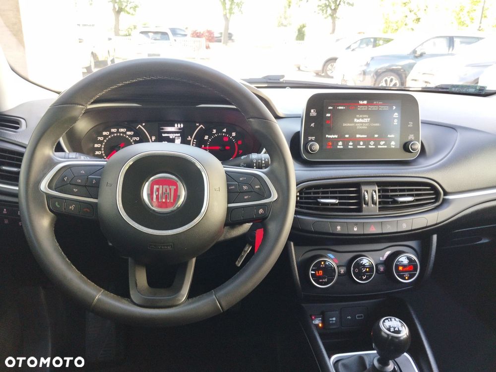 Fiat Tipo 1.4 T-Jet 16v Lounge EU6 - 12