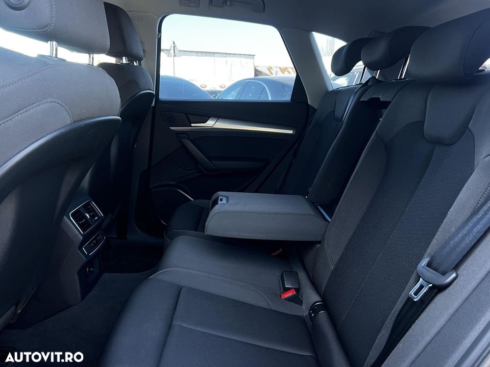 Audi Q5 2.0 40 TDI quattro S tronic Sport - 22