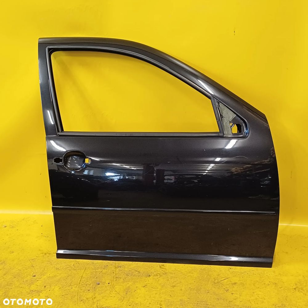 DRZWI PRAWY PRZÓD PRAWE PRZEDNIE VW GOLF IV 5D HB LAK: LC9Z NR2030