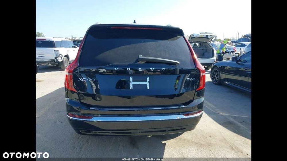 Volvo XC 90 - 5