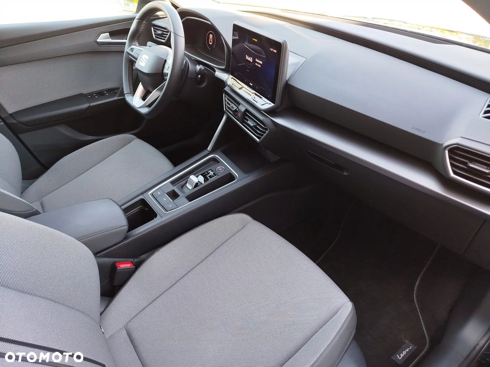 Seat Leon 1.5 eTSI Style DSG - 8