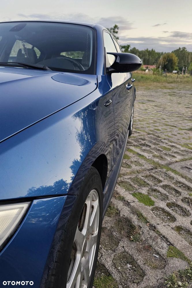 BMW Seria 1 116i - 8