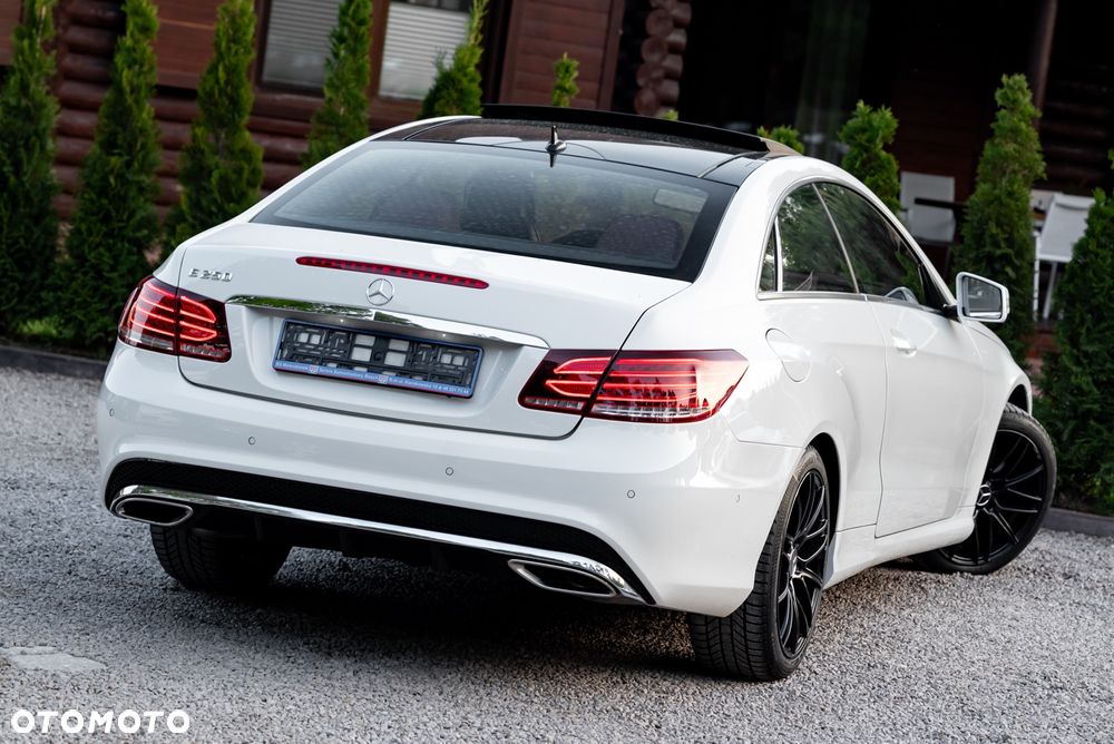 Mercedes-Benz Klasa E 250 7G-TRONIC - 13
