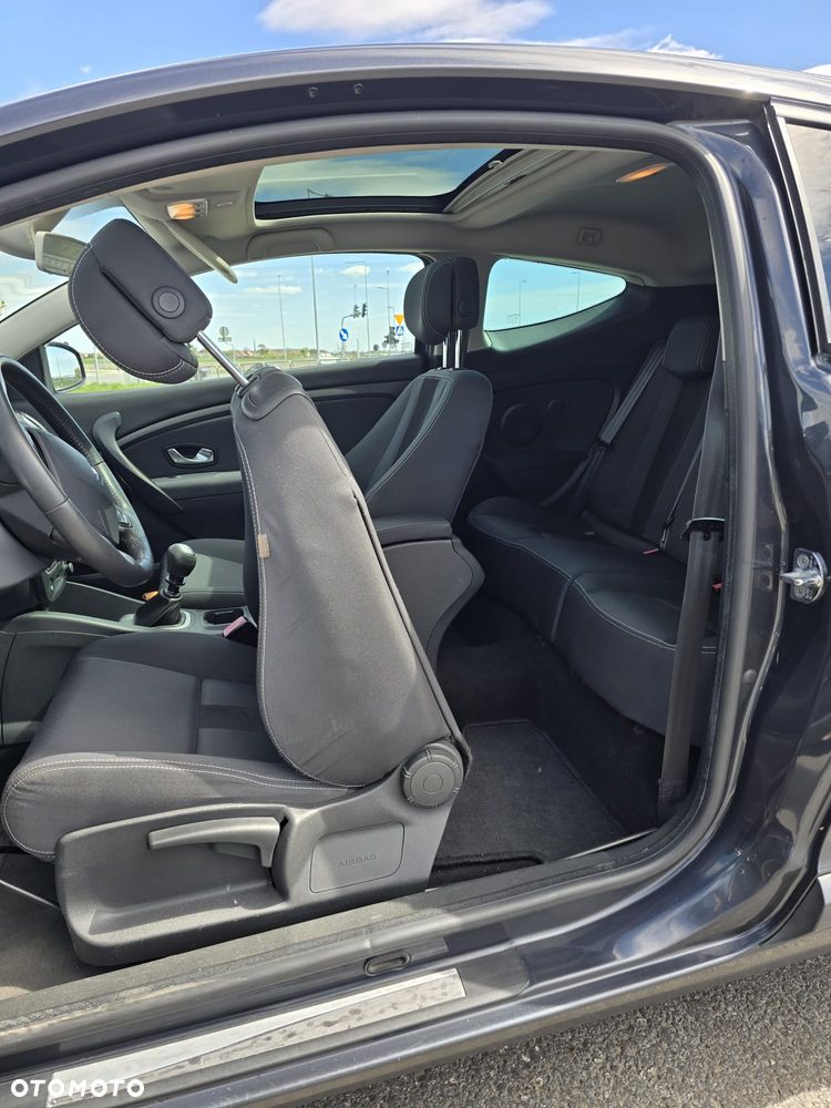 Renault Megane 1.9 dCi FAP Dynamique - 7