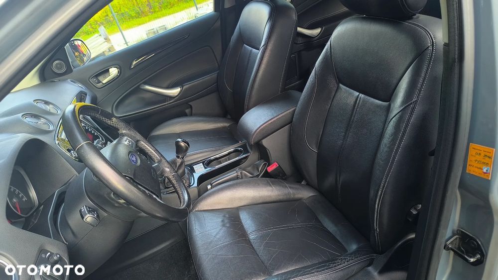 Ford Mondeo 2.0 Ghia - 9