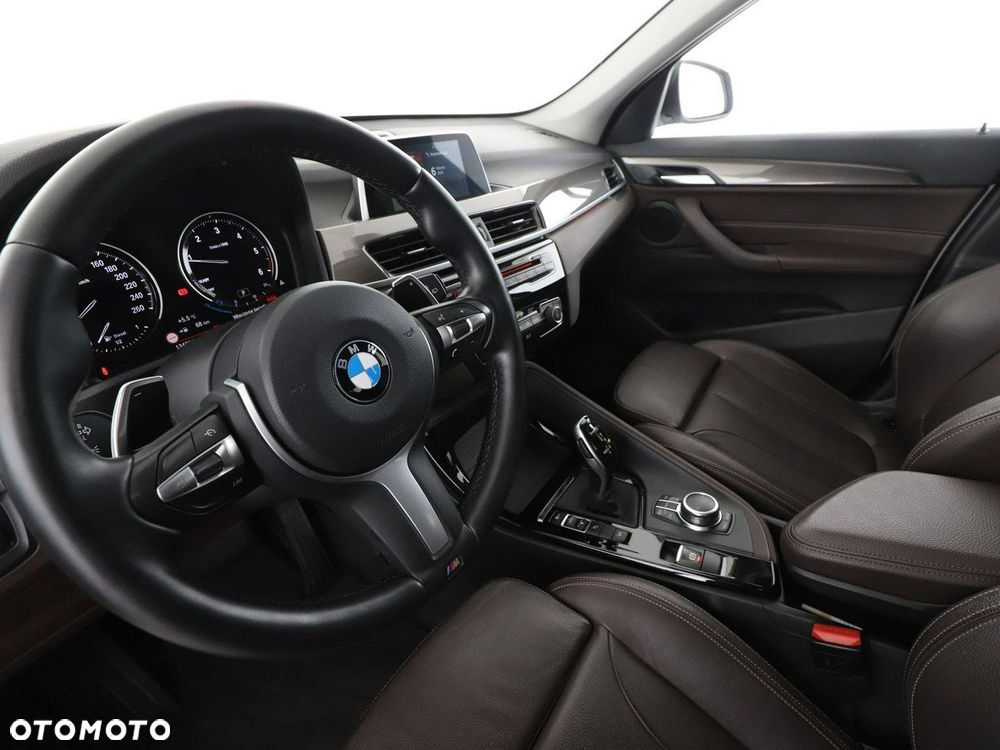 BMW X1 sDrive20d xLine - 14