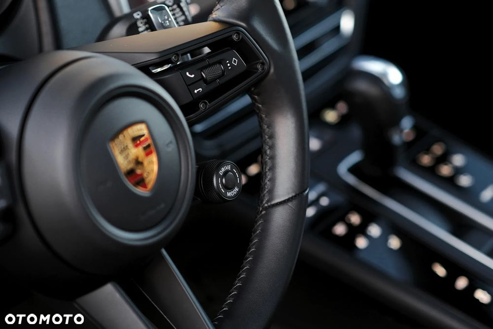 Porsche Macan GTS - 17