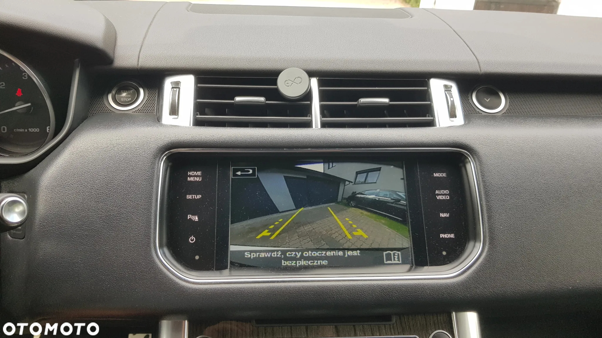 Land Rover Range Rover Sport - 26