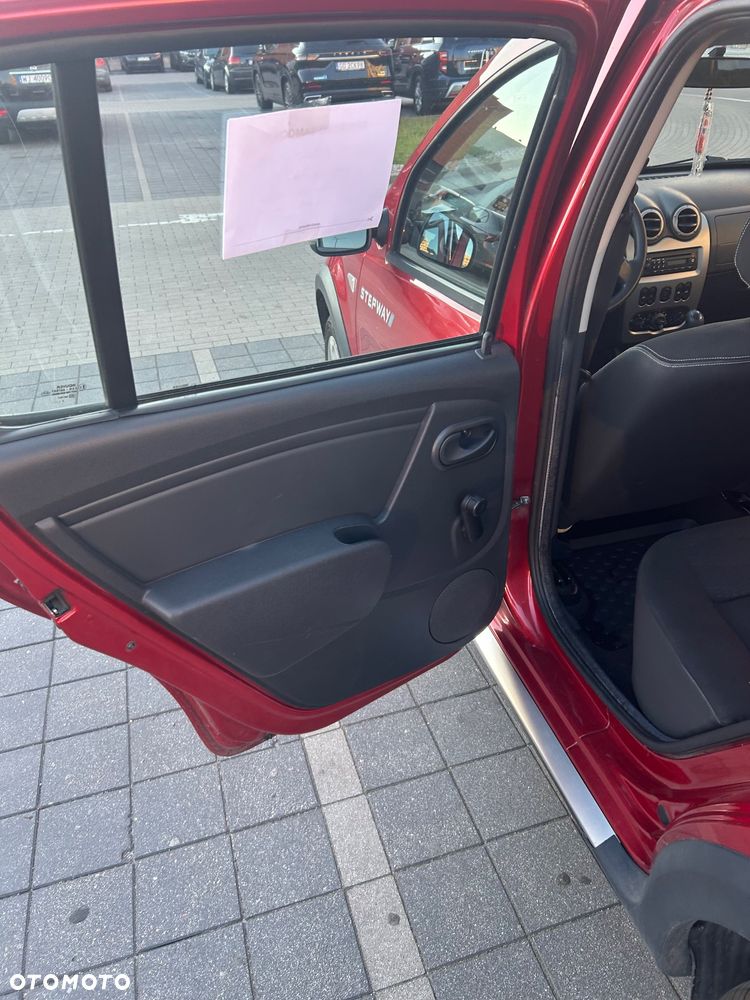 Dacia Sandero - 4