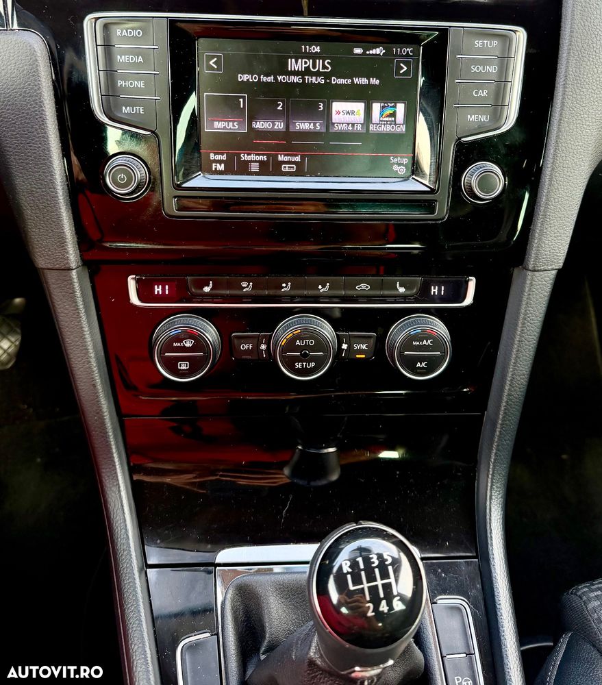 Volkswagen Golf 1.4 TSI BMT Highline - 19