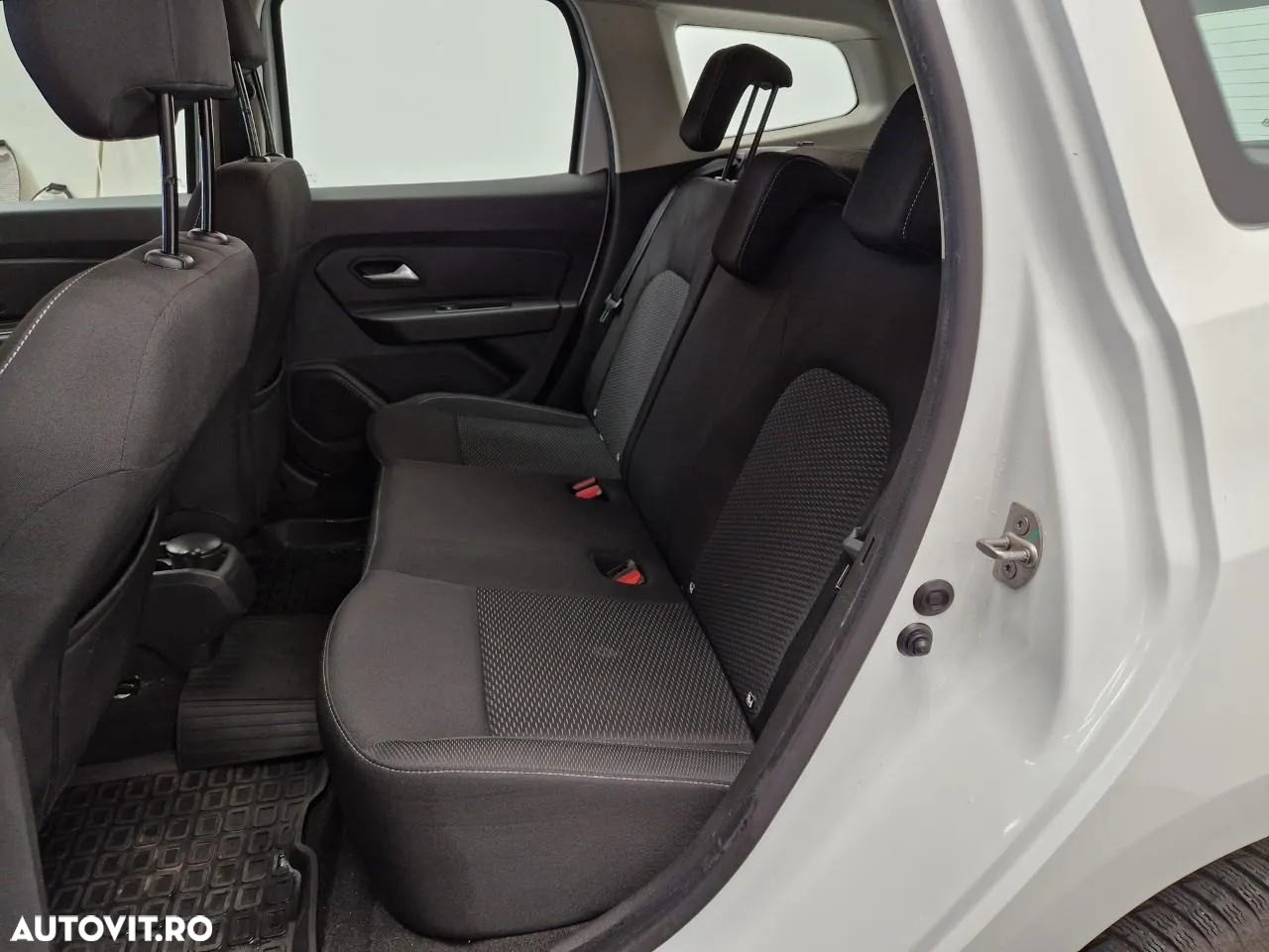 Dacia Duster 1.5 Blue dCi 4WD Comfort - 4