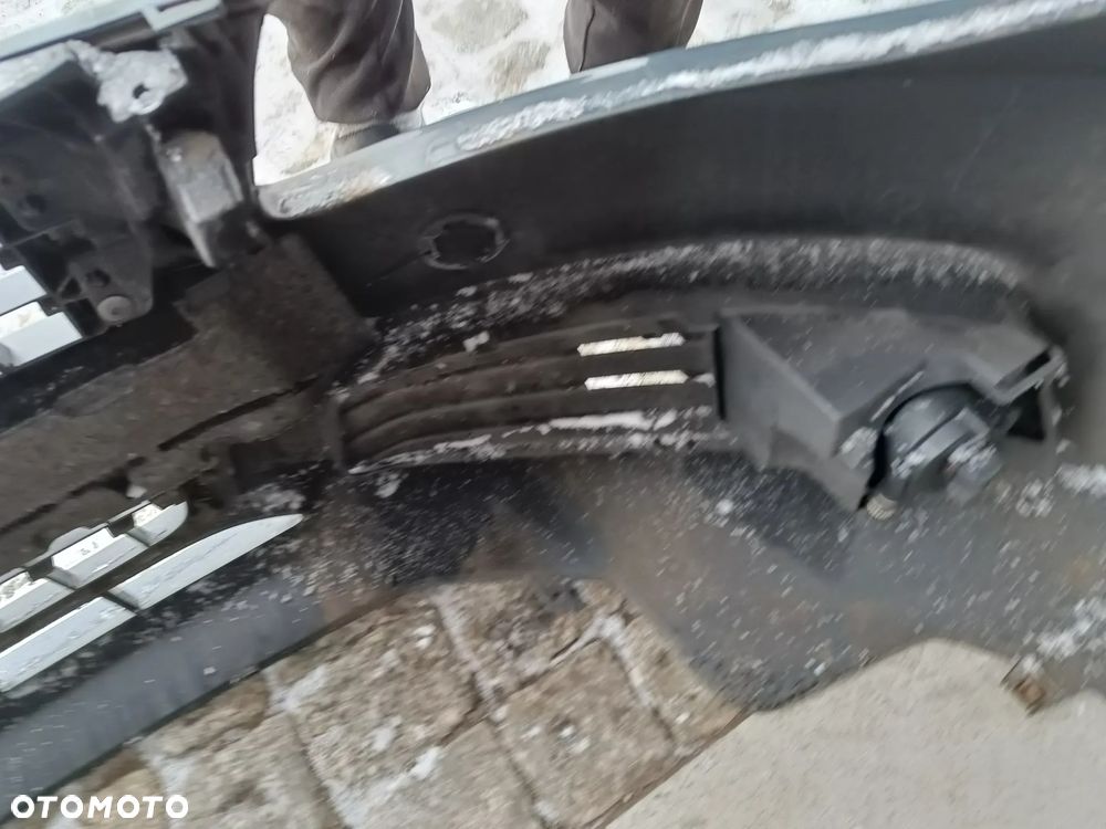 Zderzak przedni Audi A4 B8 Przód Atrapa Halogeny LZ7H - 12