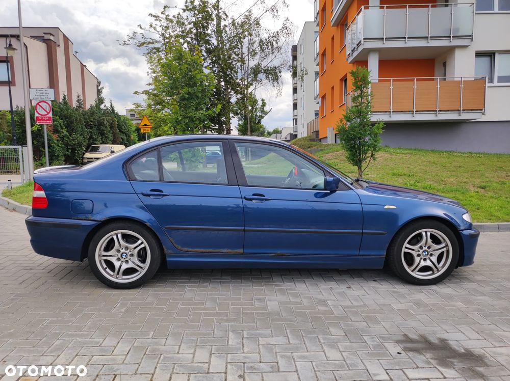 BMW Seria 3 318i - 3