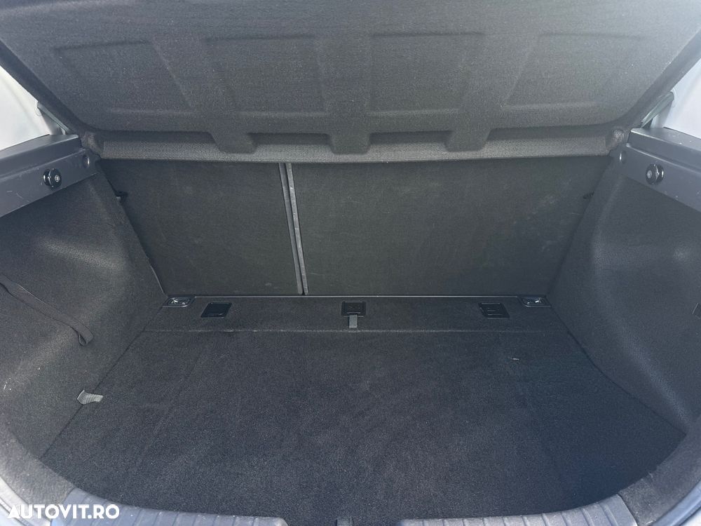 Hyundai i30 1.4 blue Comfort - 14