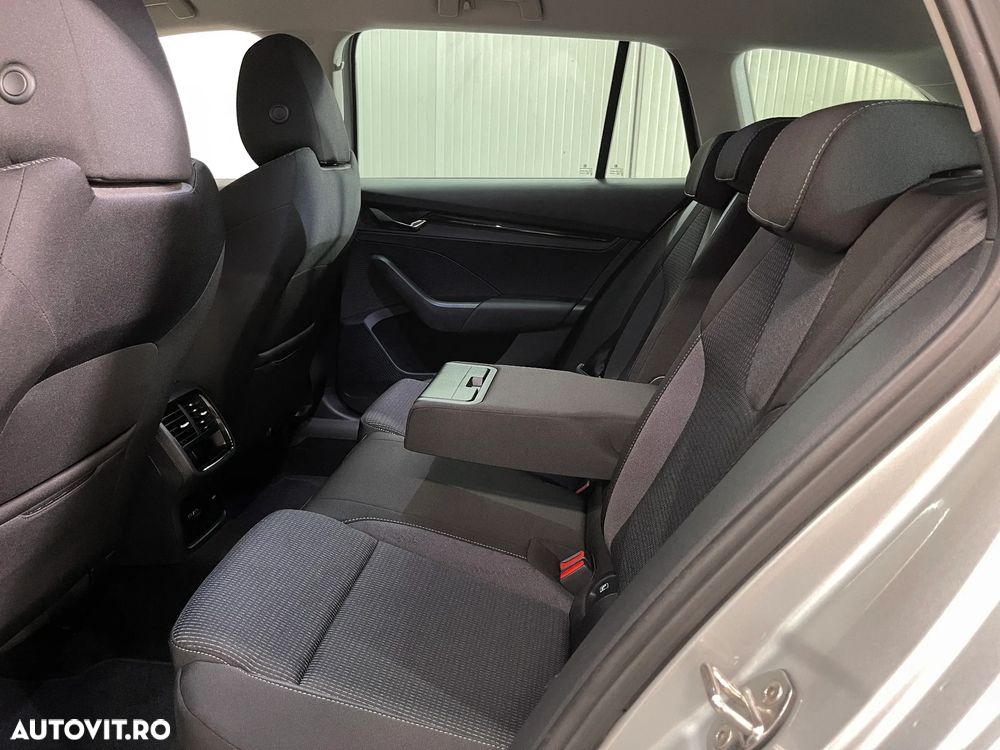 Skoda Octavia 2.0 TDI Clever - 12