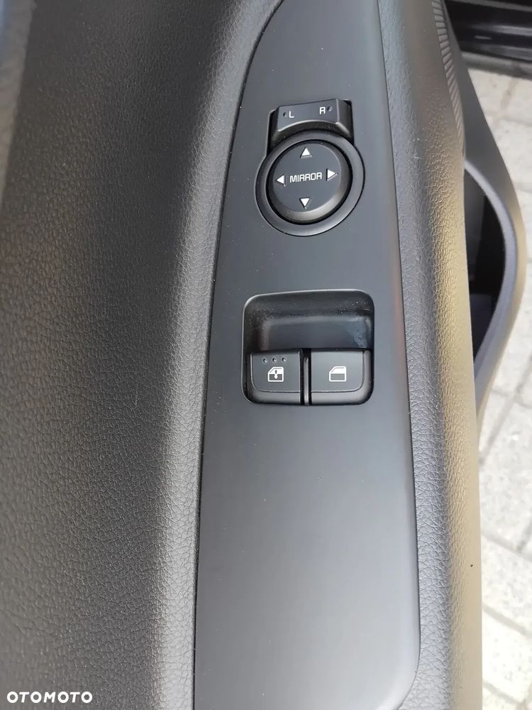 Kia Rio 1.2 M - 15