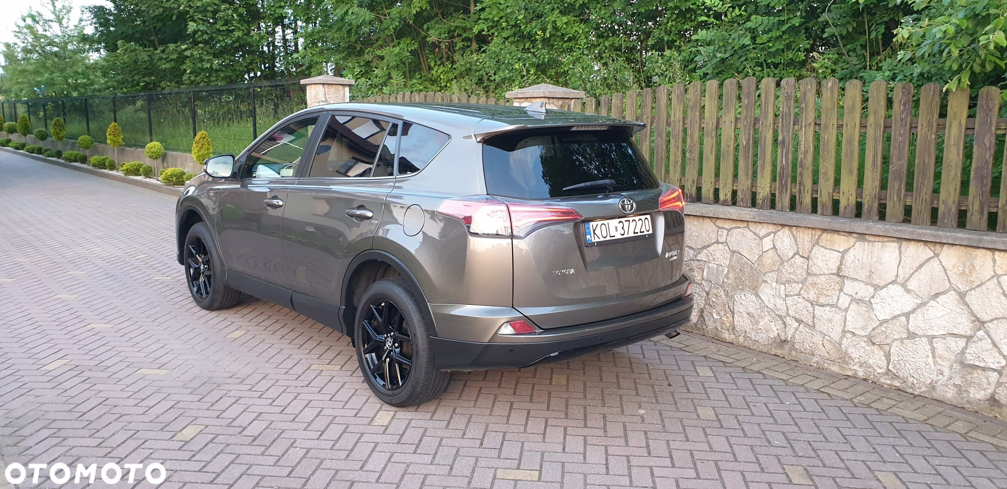Toyota RAV4 - 7