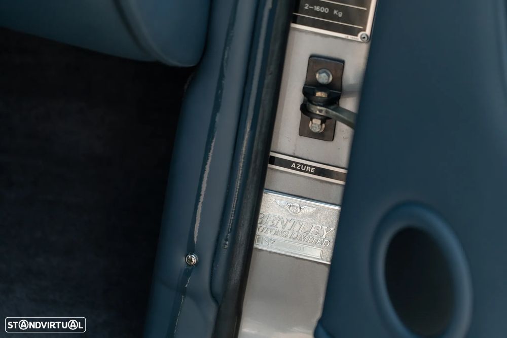 Bentley Azure Mulliner - 18