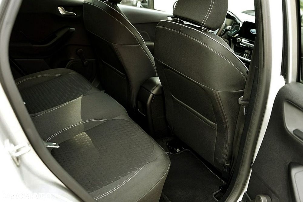 Ford Fiesta - 17