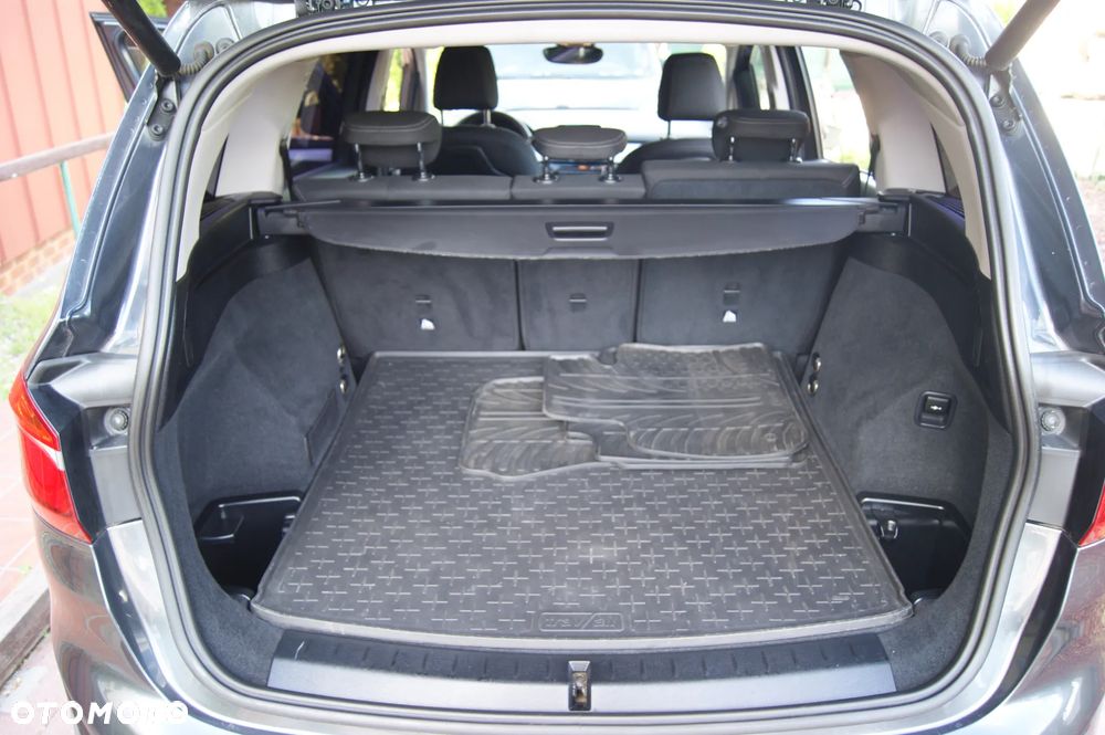 BMW Seria 2 218d GT Sport Line - 30