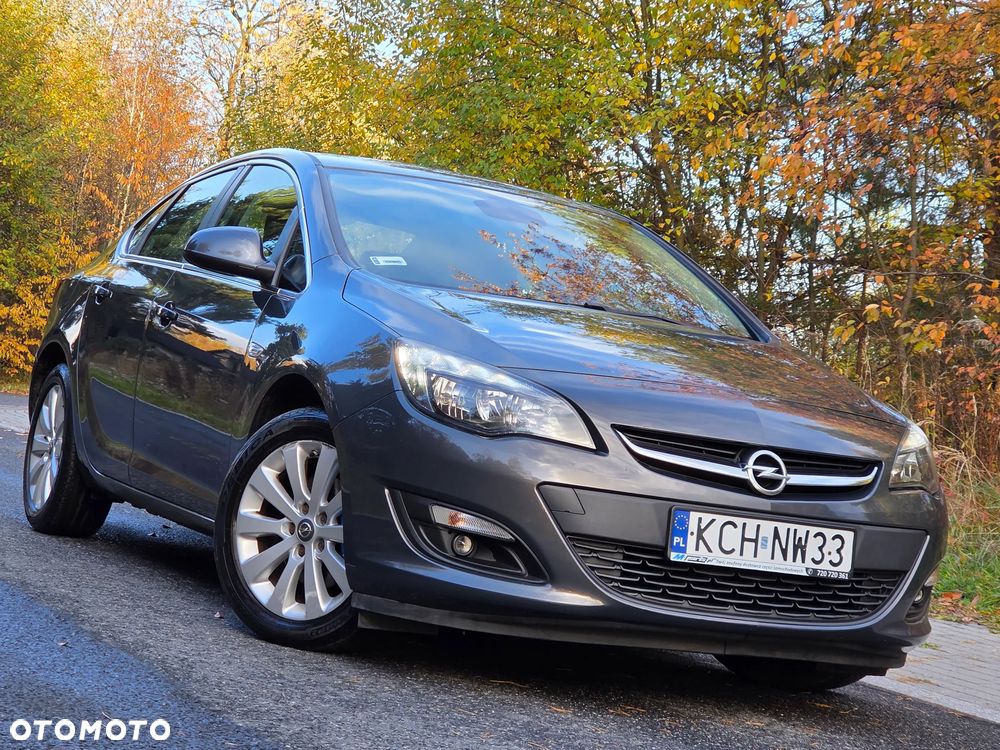 Opel Astra - 1