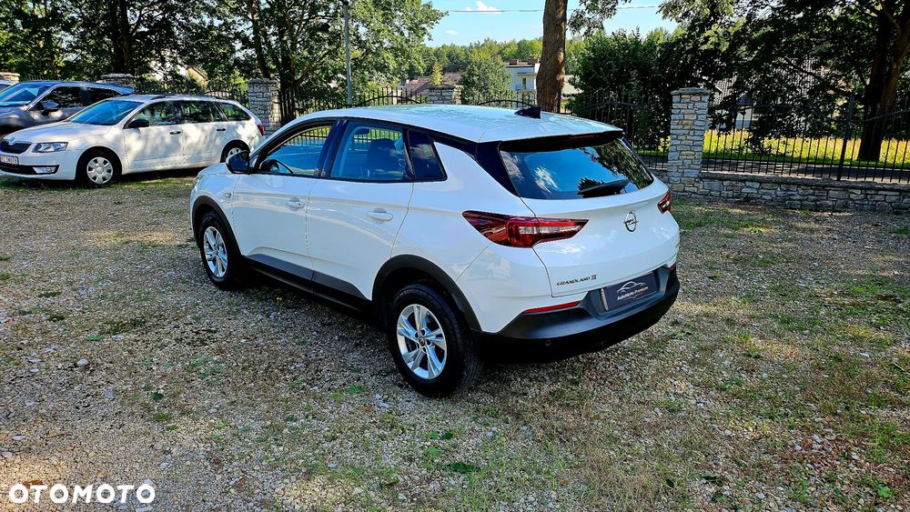 Opel Grandland X 1.2 Start/Stop 2020 - 11