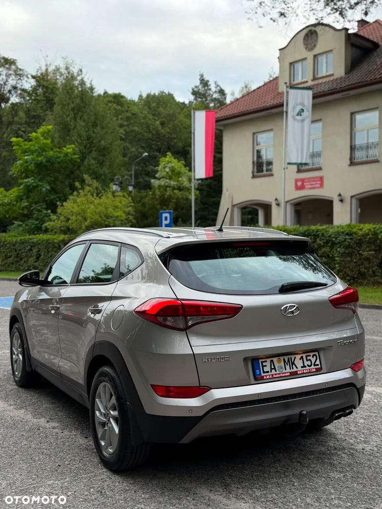 Hyundai Tucson - 11