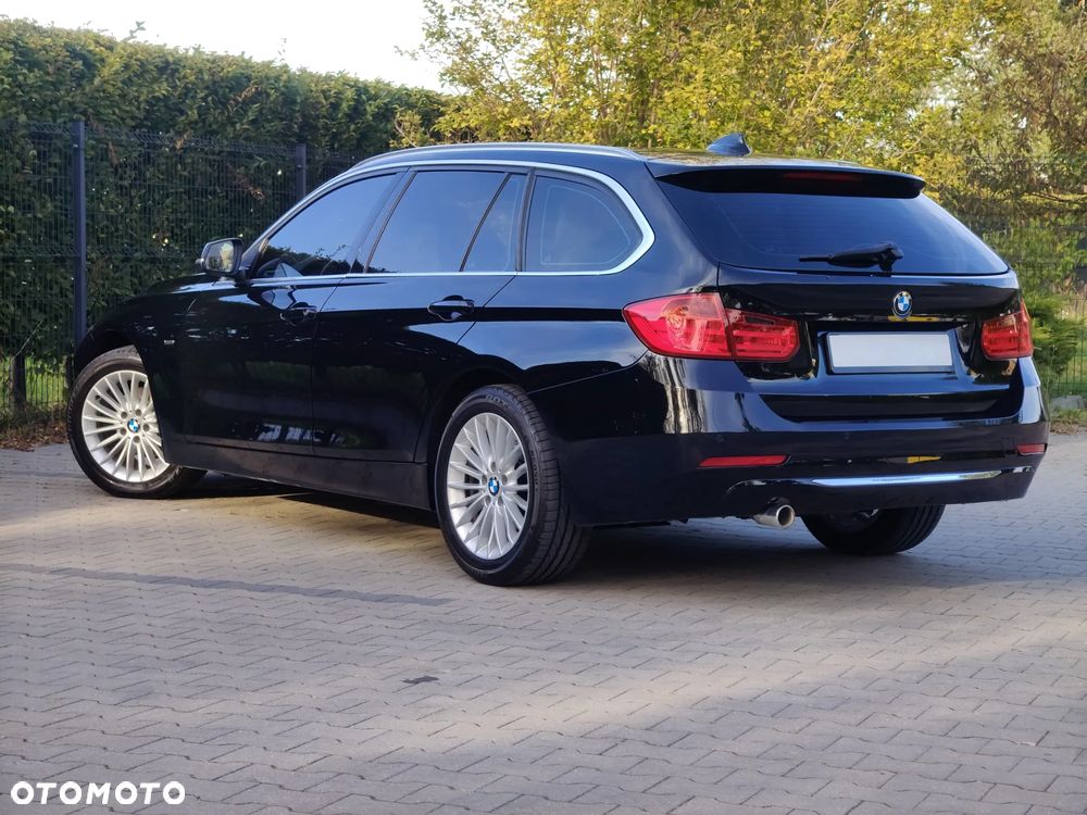 BMW Seria 3 318d Luxury Line - 19