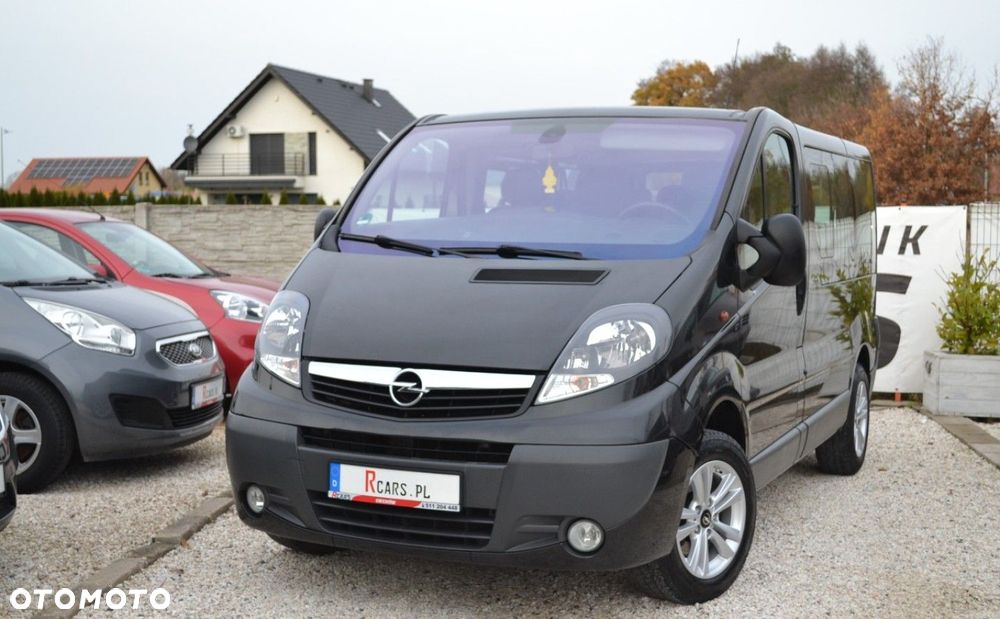 Opel Vivaro - 2