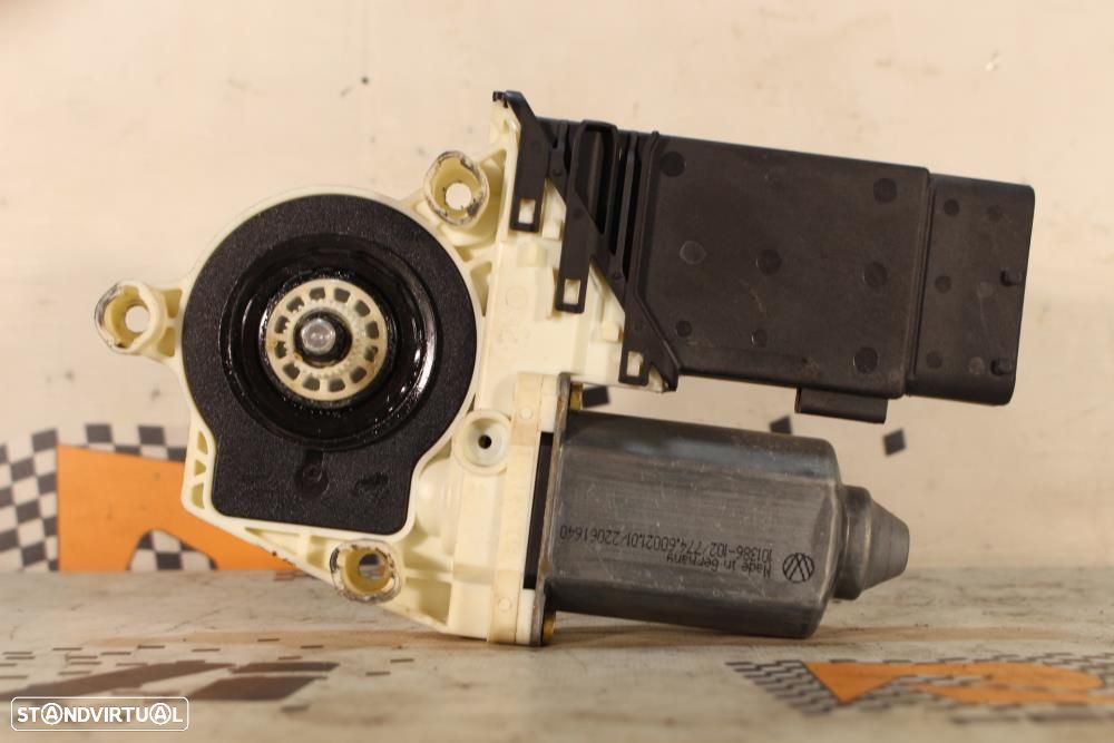 Motor Do Elevador De Vidro Frente Direito Seat Leon (1M1)  1C2959802a - 2