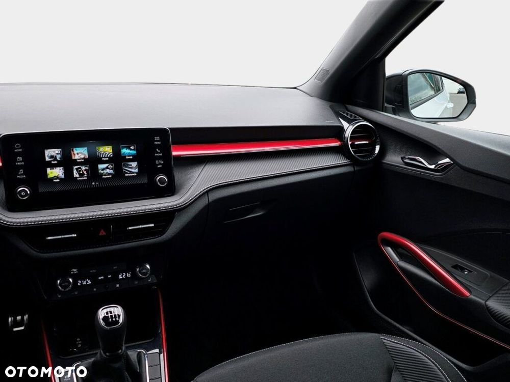 Skoda Fabia 1.0 TSI Monte Carlo - 12