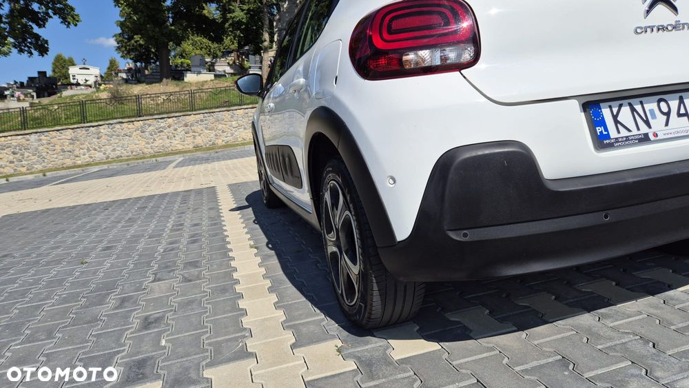 Citroën C3 1.2 PureTech Shine S&S - 11