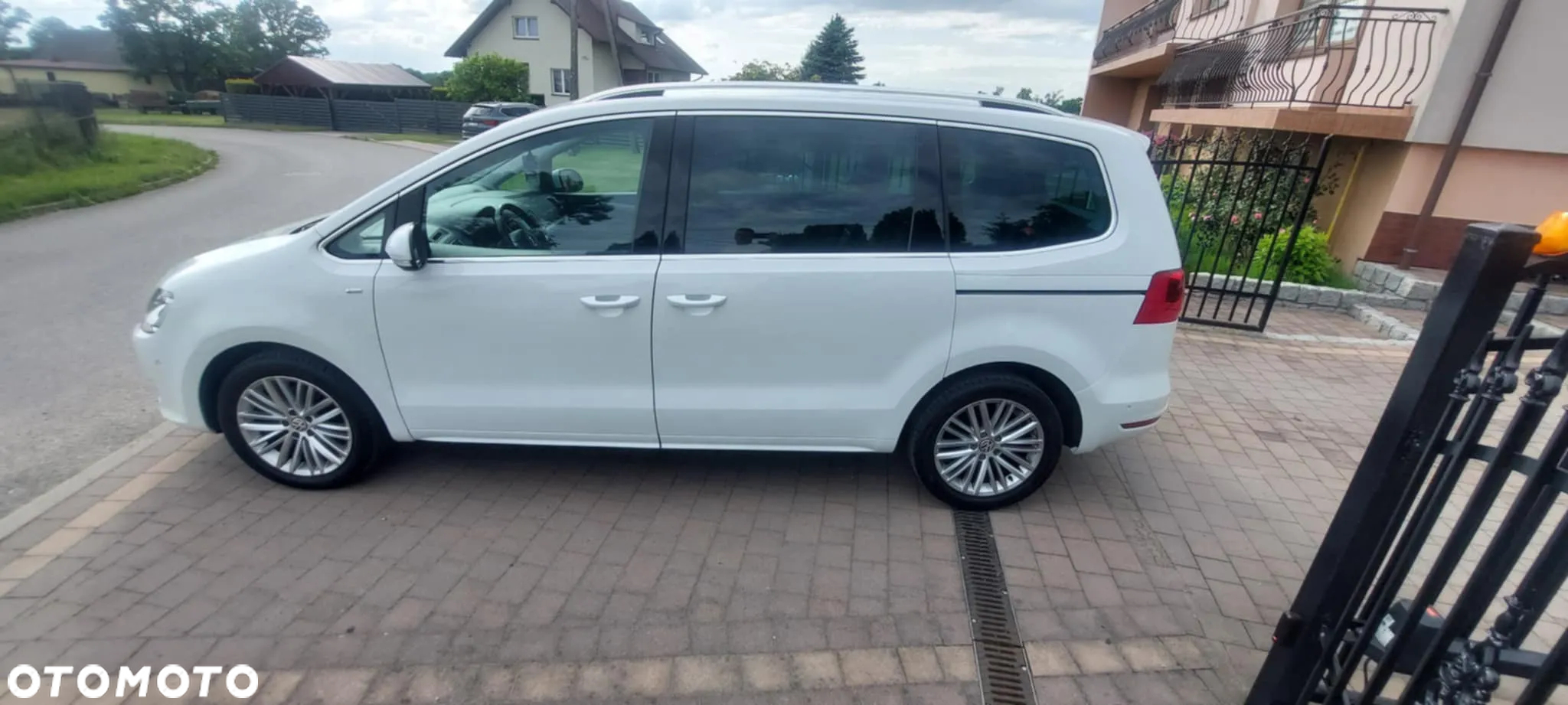 Volkswagen Sharan 1.4 TSI BlueMotion Technology Cup - 16