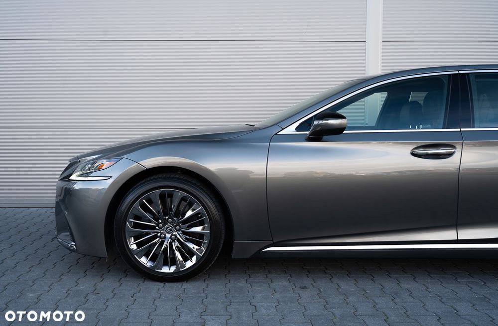 Lexus LS 500h Omotenashi AWD - 35